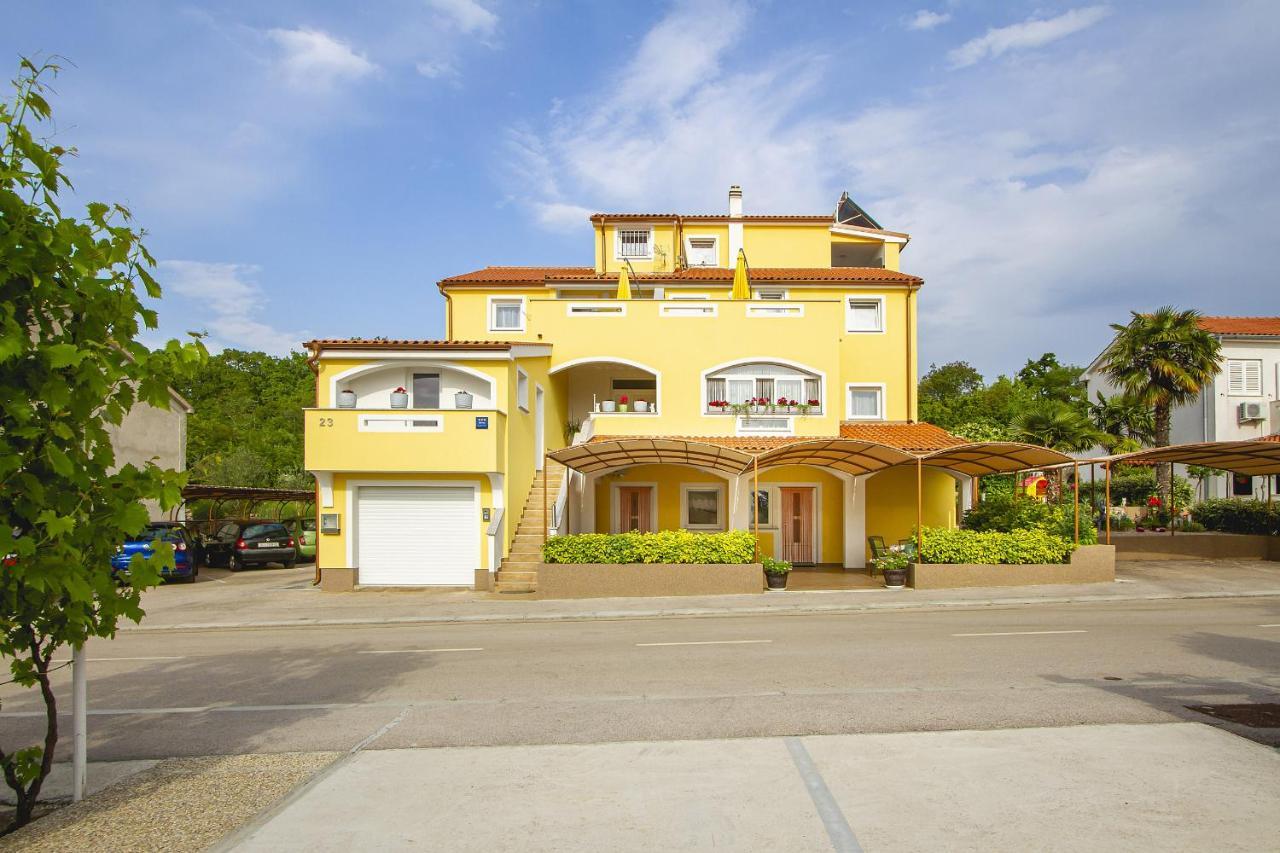 Apartmani Justic Njivice Εξωτερικό φωτογραφία