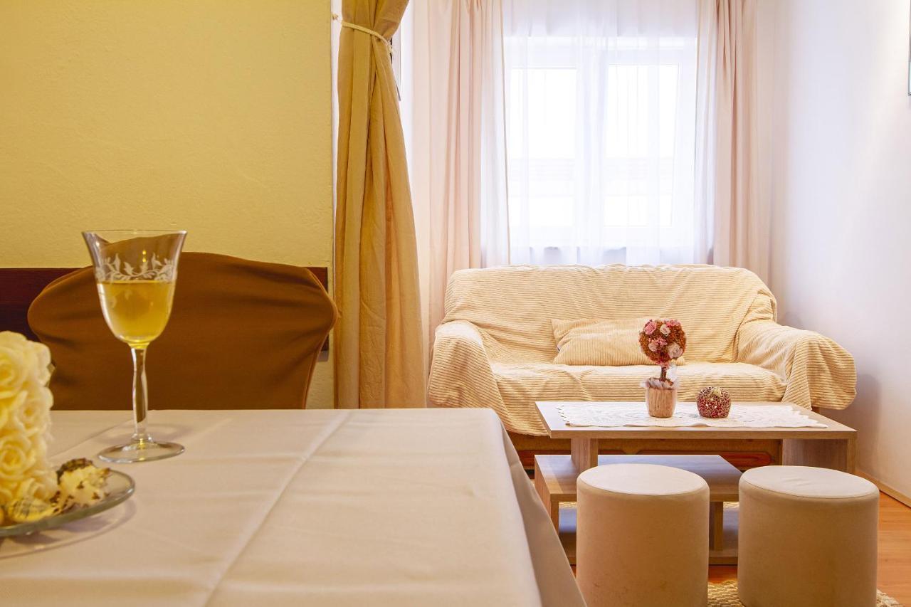 Apartmani Justic Njivice Εξωτερικό φωτογραφία