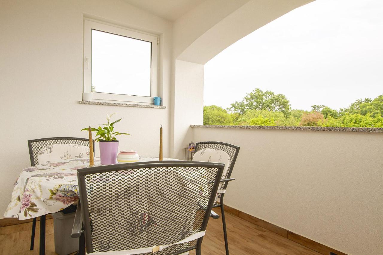 Apartmani Justic Njivice Εξωτερικό φωτογραφία