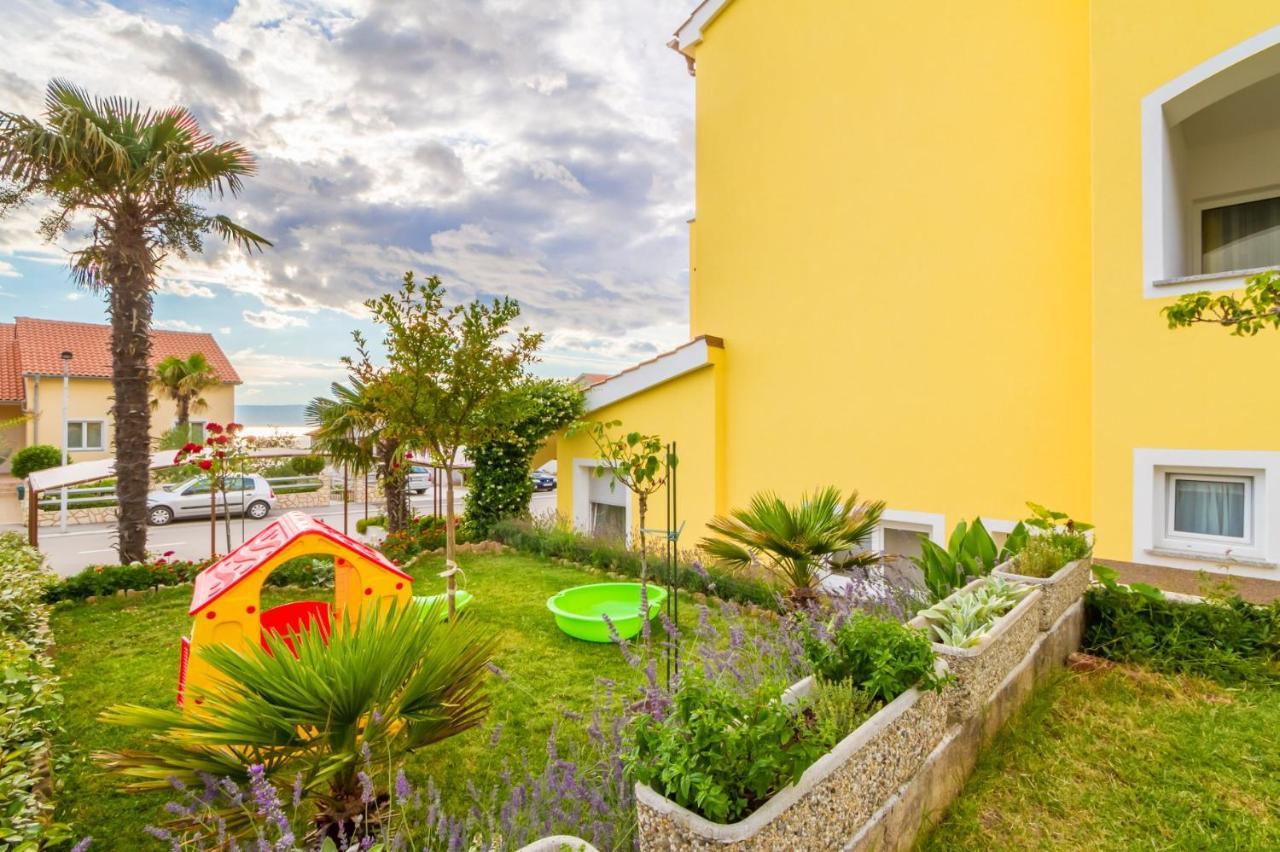 Apartmani Justic Njivice Εξωτερικό φωτογραφία