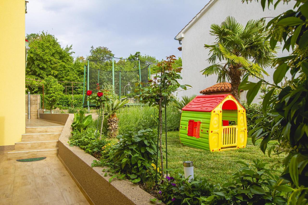 Apartmani Justic Njivice Εξωτερικό φωτογραφία