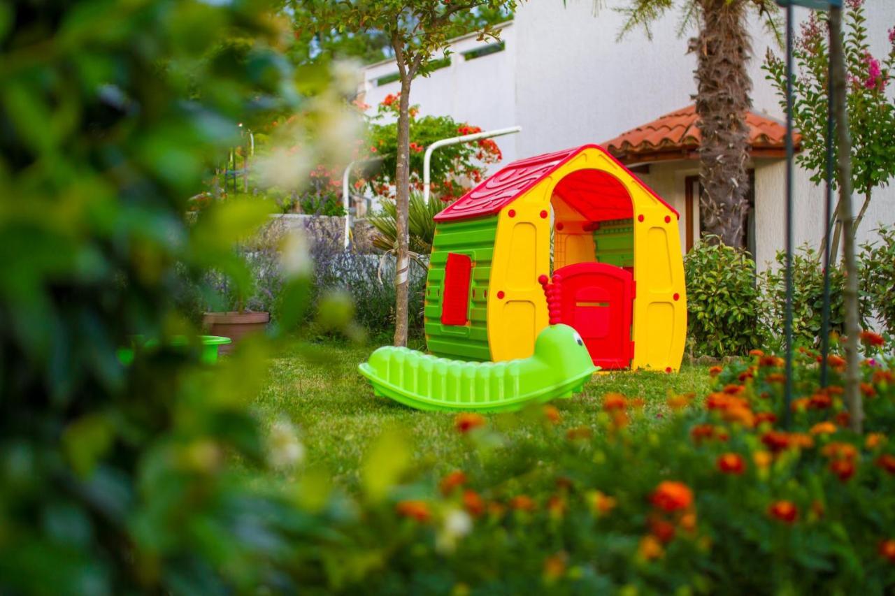 Apartmani Justic Njivice Εξωτερικό φωτογραφία